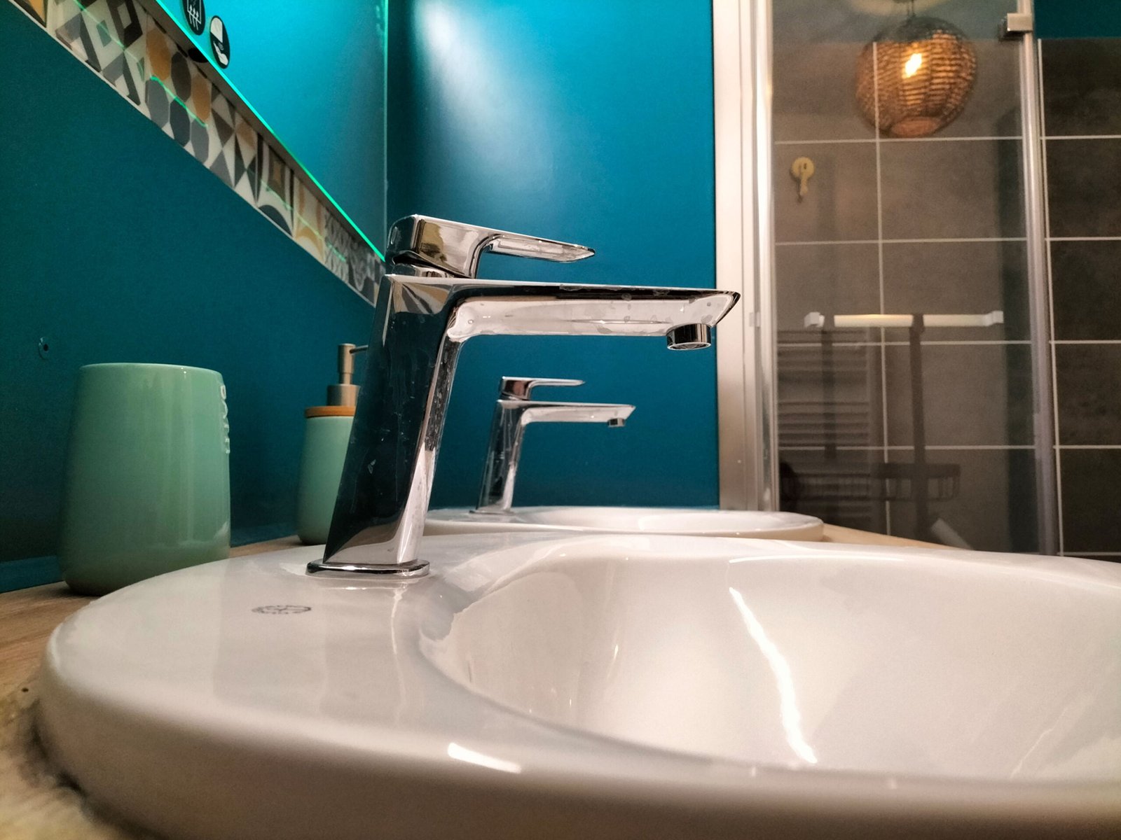 Colocation contemporaine: Livrée et dispo! 23 Salle de bain pour colocation Mantes